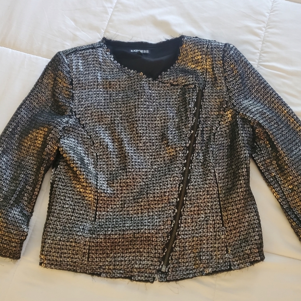Express Jacket - Picture 2 of 4